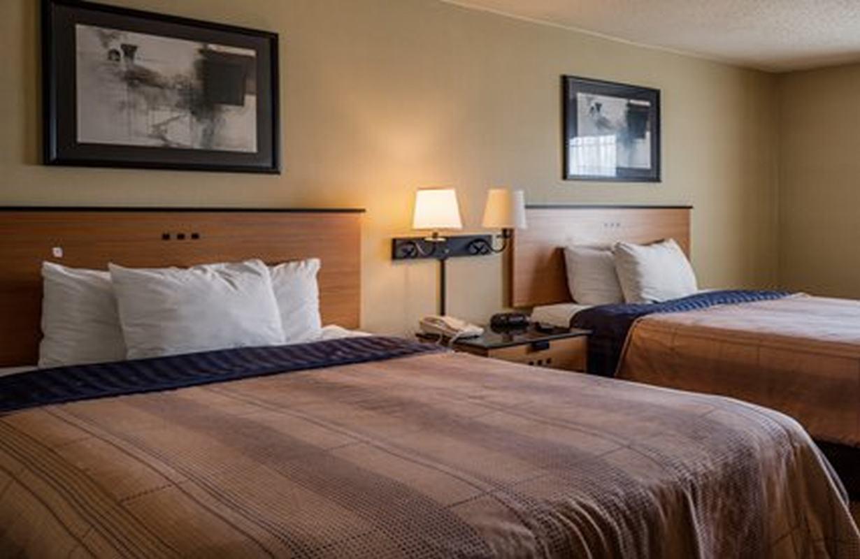 Hotel Suburban I-95 Chester