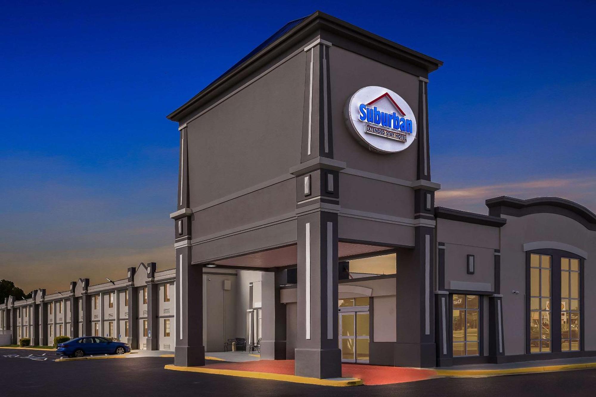 Hotel Suburban I-95 Chester