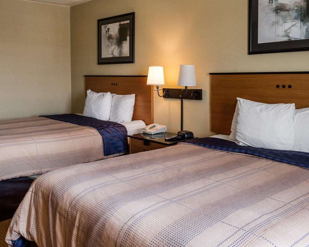 Hotel Suburban I-95 2*